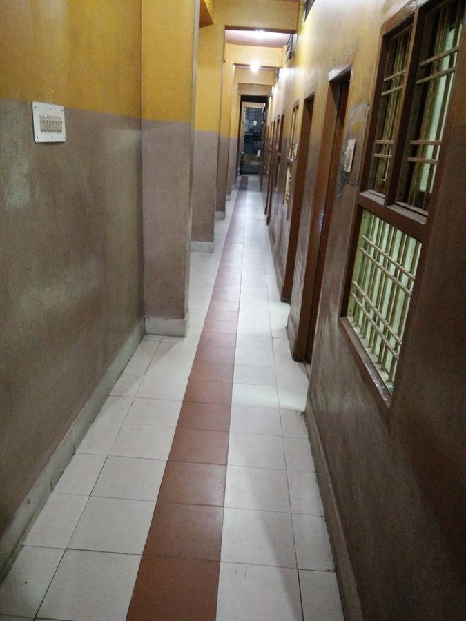 Hotel Sriram Lodge Tirupati Bagian luar foto